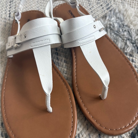 Sandals - Picture 4 of 9